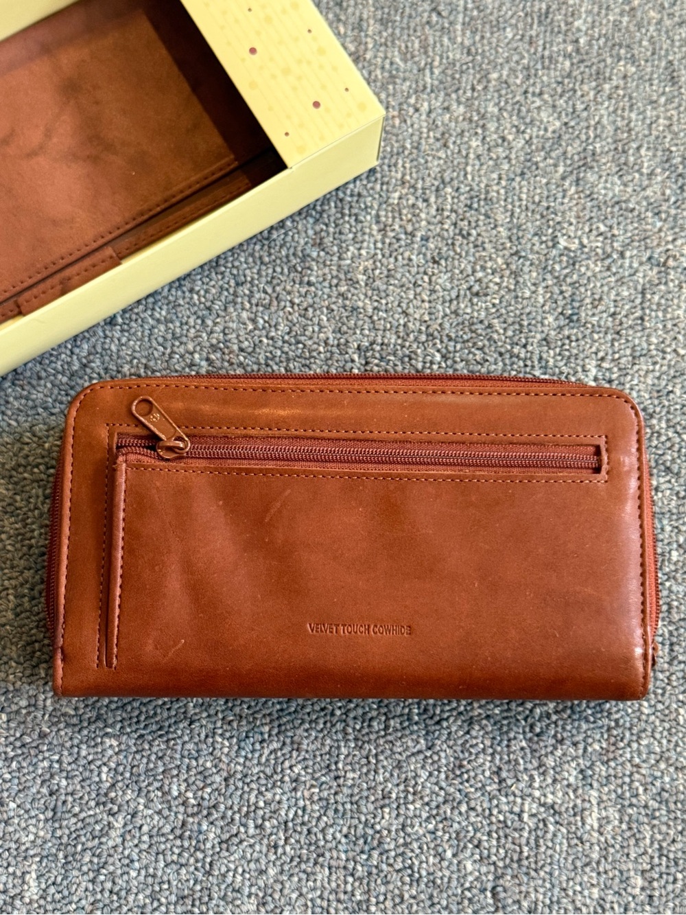 Buxton Wallet - Picture 5 of 10